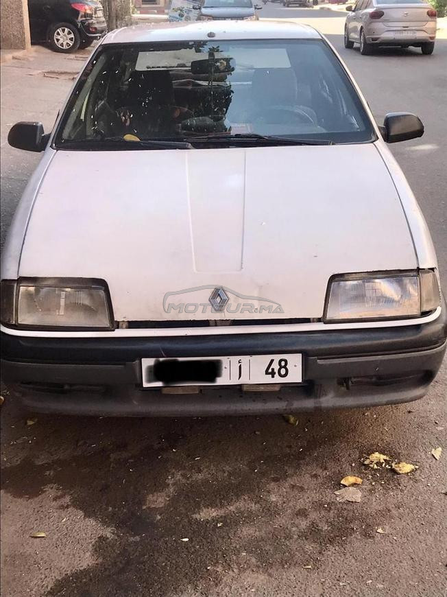 Renault 19 