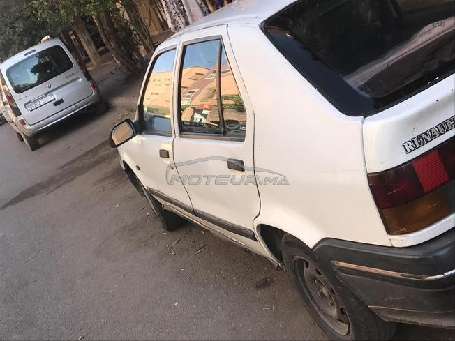Renault 19 