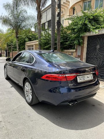 Jaguar XF occasion Diesel Modèle 2017