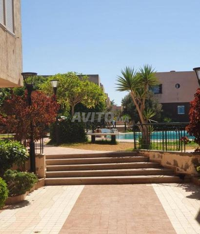 appart à sidi bouzid avec piscine proche de la mer