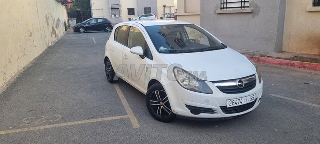 Opel Corsa occasion Diesel Modèle 2011