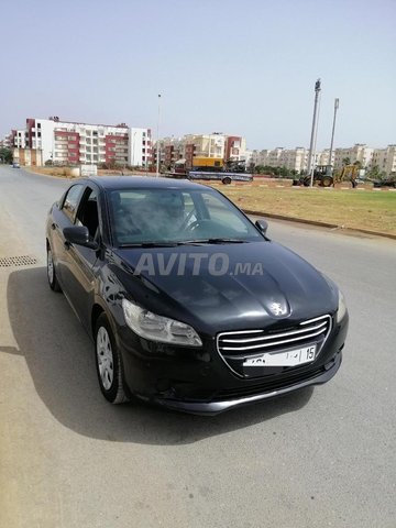 Peugeot 301 occasion Essence Modèle 2015