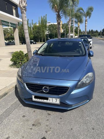 Volvo V40 occasion Diesel Modèle 2014