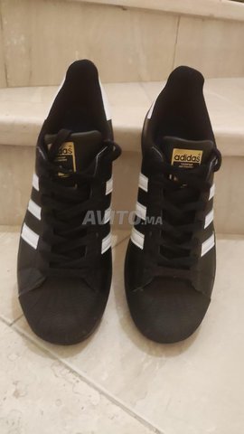 Spadren Adidas Superstar Neuf Noire taille 42/43