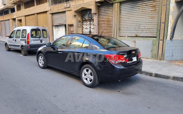 Chevrolet Cruze occasion Essence Modèle 2011