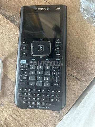 calculatrice TI-nspire CX