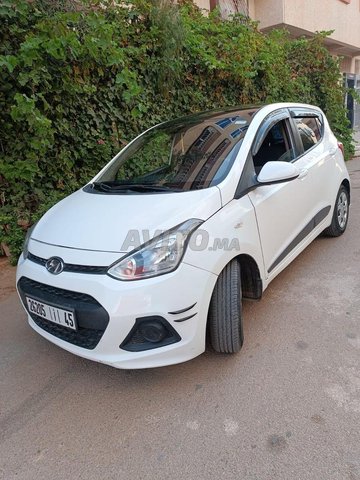 Hyundai Grand i10 occasion Essence Modèle 2017