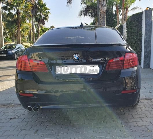 Voiture BMW Serie 5 2015 à Rabat  Diesel  - 8 chevaux