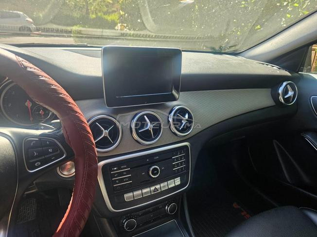 vente de Mercedes-Benz GLA 200 D