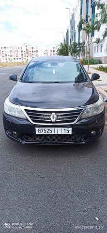 2012 Renault Latitude