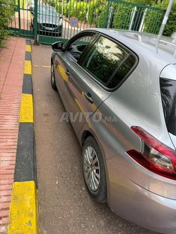 Peugeot 308 occasion Diesel Modèle 2018