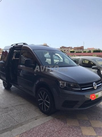 Voiture Volkswagen Caddy 2018 à Kénitra  Diesel  - 8 chevaux