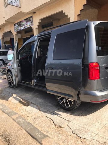 Volkswagen Caddy occasion Diesel Modèle 2018