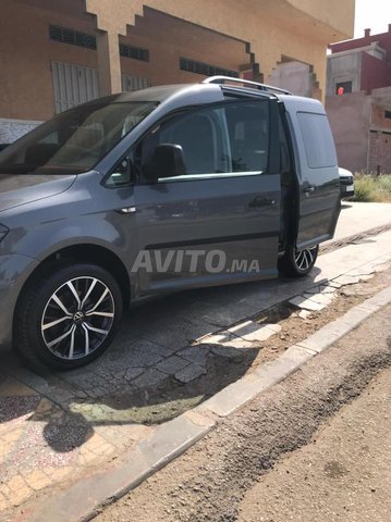 Volkswagen Caddy occasion Diesel Modèle 2018