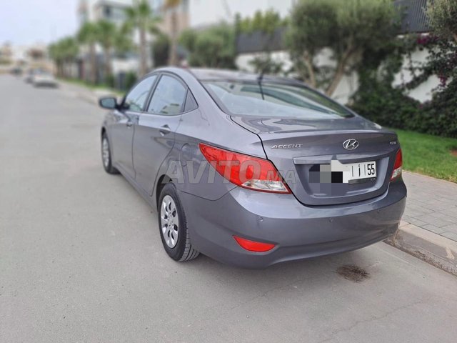 Hyundai Accent occasion Diesel Modèle 2017