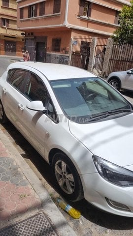 Opel Astra occasion Diesel Modèle 2015