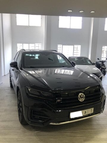 Voiture Volkswagen Touareg 2019 à Tanger  Diesel  - 12 chevaux