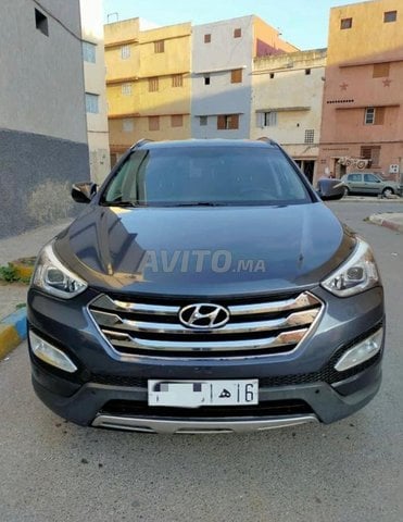 Voiture Hyundai Santa Fe 2014 à Casablanca  Diesel  - 9 chevaux