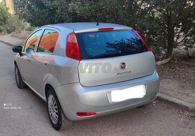 Fiat Punto occasion Essence Modèle 2015