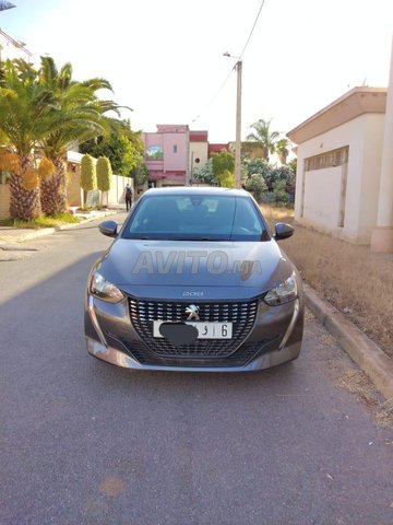 Peugeot 208 occasion Diesel Modèle 2020