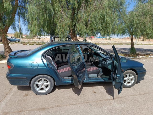 Renault Megane occasion Diesel Modèle 1997