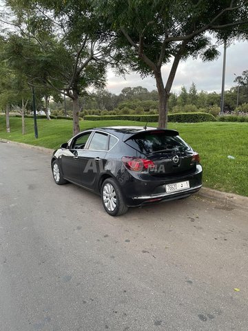 Opel Astra occasion Diesel Modèle 2013