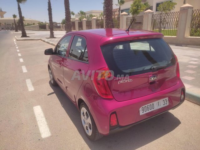 Voiture Kia Picanto 2016 à Laâyoune  Essence  - 6 chevaux