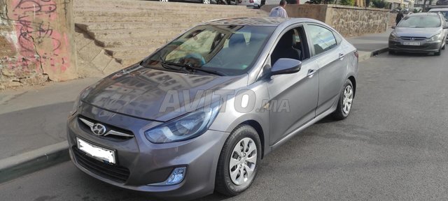 Hyundai Accent occasion Diesel Modèle 2017