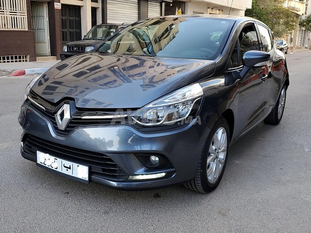 Voiture Renault Clio 2019 à Fès  Diesel  - 6 chevaux