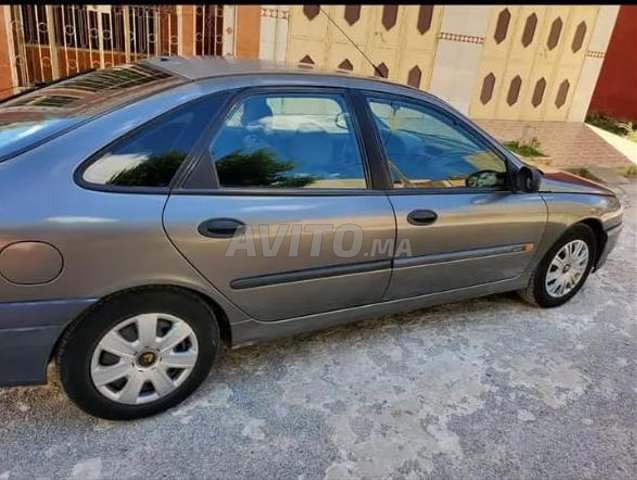 Renault Laguna occasion Diesel Modèle 1996