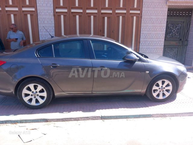 Opel Insignia occasion Diesel Modèle 2011