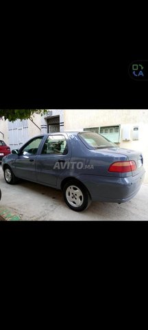 Fiat Albea occasion Diesel Modèle 2009