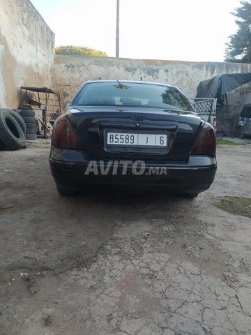 Hyundai Elantra occasion Diesel Modèle 2003