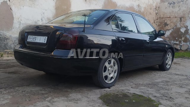 Hyundai Elantra occasion Diesel Modèle 2003