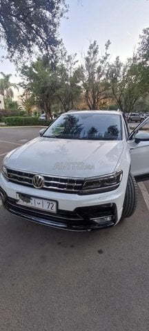Voiture Volkswagen Tiguan 2017 à Fès  Diesel  - 10 chevaux