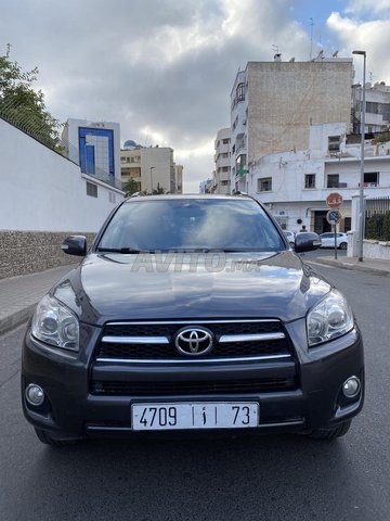 Toyota RAV 4 occasion Diesel Modèle 2010