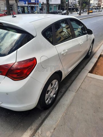 Opel Astra occasion Diesel Modèle 2012