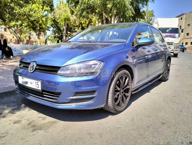Voiture Volkswagen Golf 2018 à Rabat  Diesel  - 8 chevaux