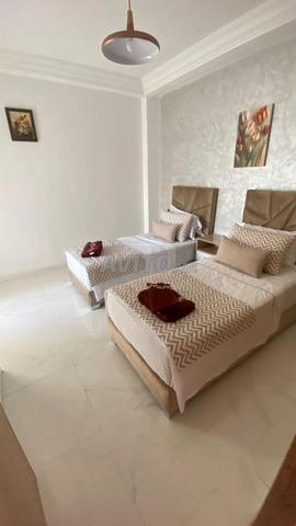 Appartement à louer au dernier étage - image 3