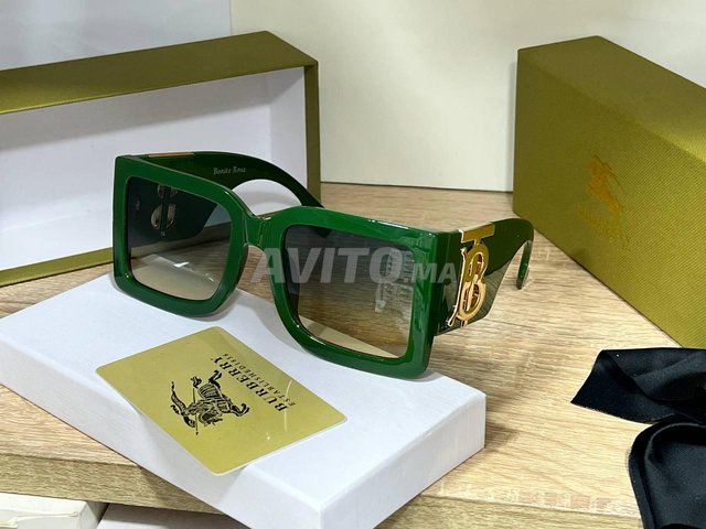 Lunette Solaire Burberry Femme BV5477
