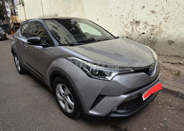 Toyota C-HR occasion Hybride Modèle 2018