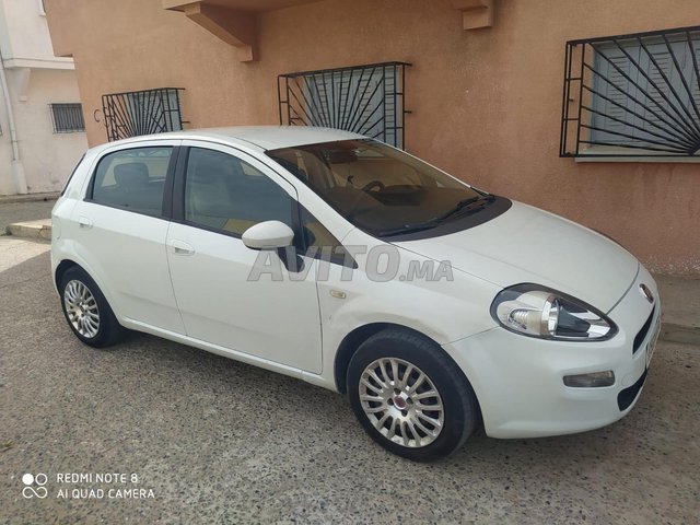 Fiat Punto occasion Diesel Modèle 2012