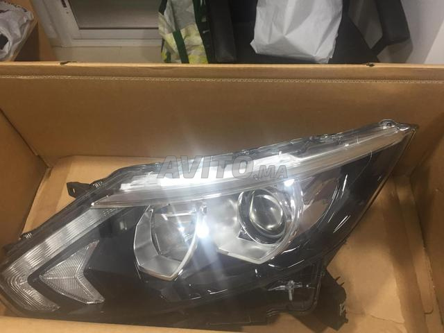 Phares nissan quashqai 2014 côté chauffeur  - 2