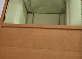 Chaise en bois pour enfant 