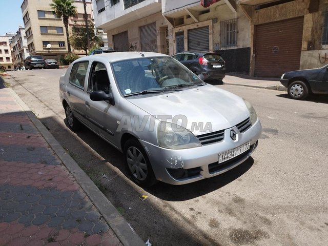 Renault Clio occasion Diesel Modèle 2007