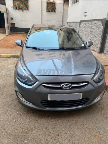 Hyundai Accent occasion Diesel Modèle 2015