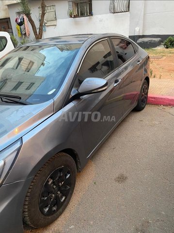 Hyundai Accent occasion Diesel Modèle 2015