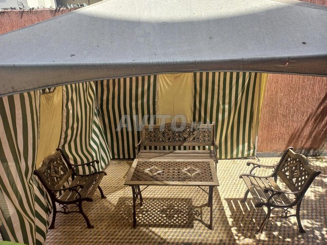 salon pour jardin ou terrasse plus chapiteau 