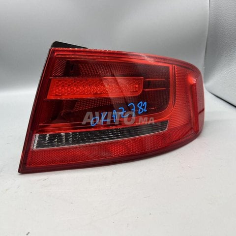 Audi A4 2008 à 2012 Feux arrière Neuf 