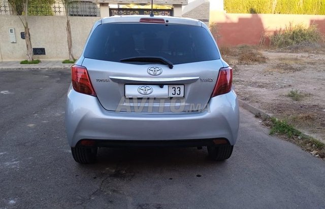 Toyota Yaris Essence Manuelle 2018 à Agadir